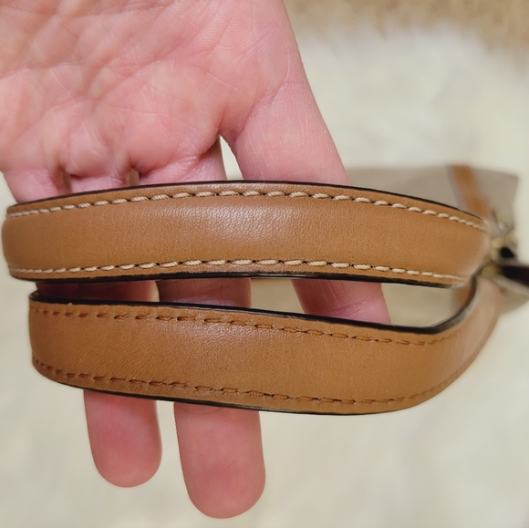 Michael Kors Raven Pocket Shoulder Tote - Picture 11 of 11